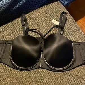 NWT Torrid 48C black bombshell everyday strapless boost bra